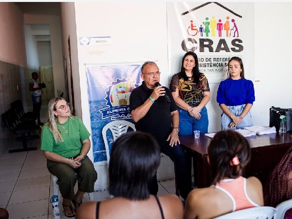 Secretaria de Assistência Social, convoca todos os beneficiários do Programa Alimenta Coremas para um recadastramento